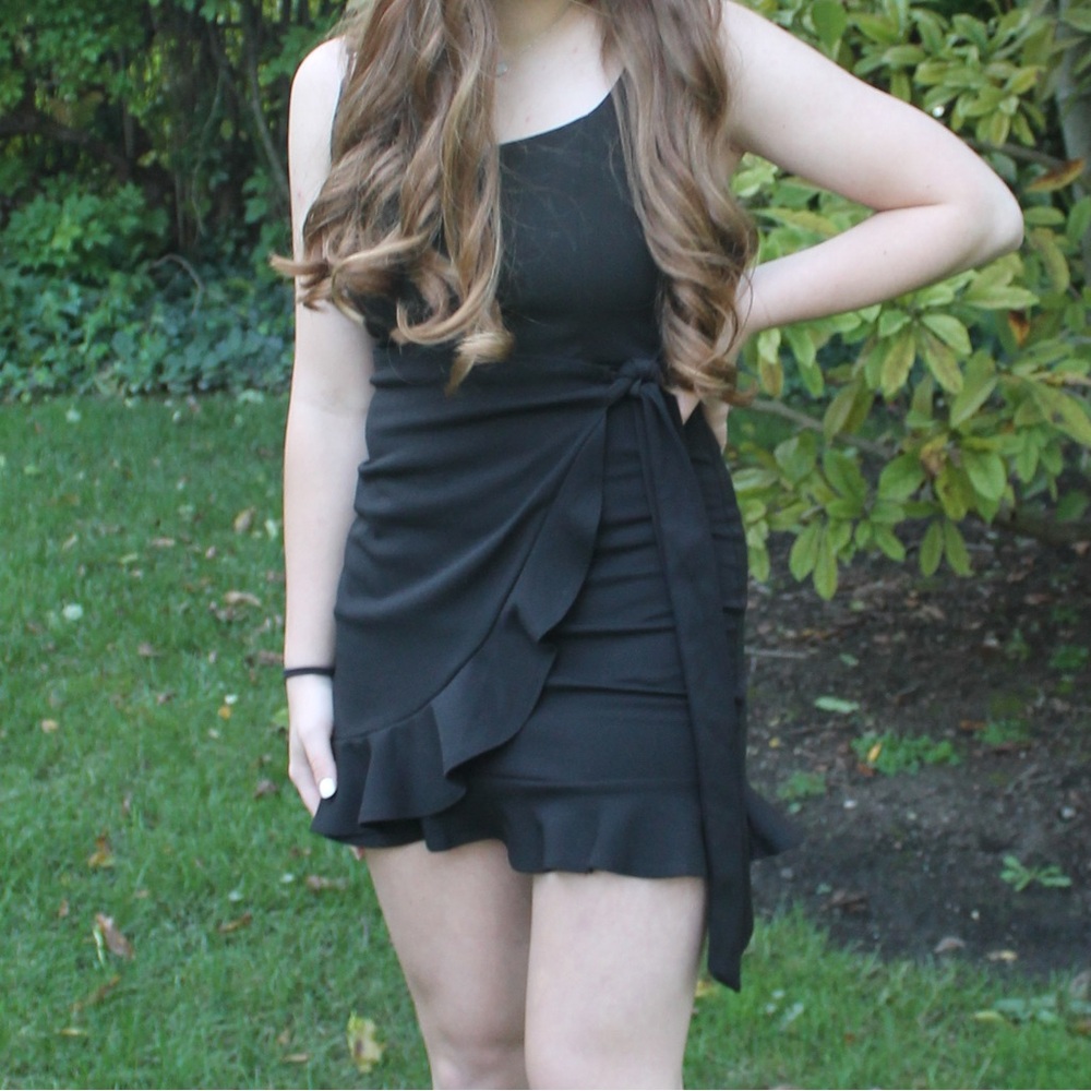 Black dress
